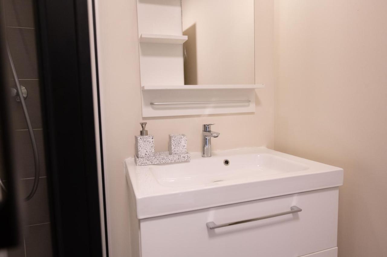 Machouart Le Duplex -Parking Gratuit Equipee Commodites- Apartment Aubervilliers Exterior photo