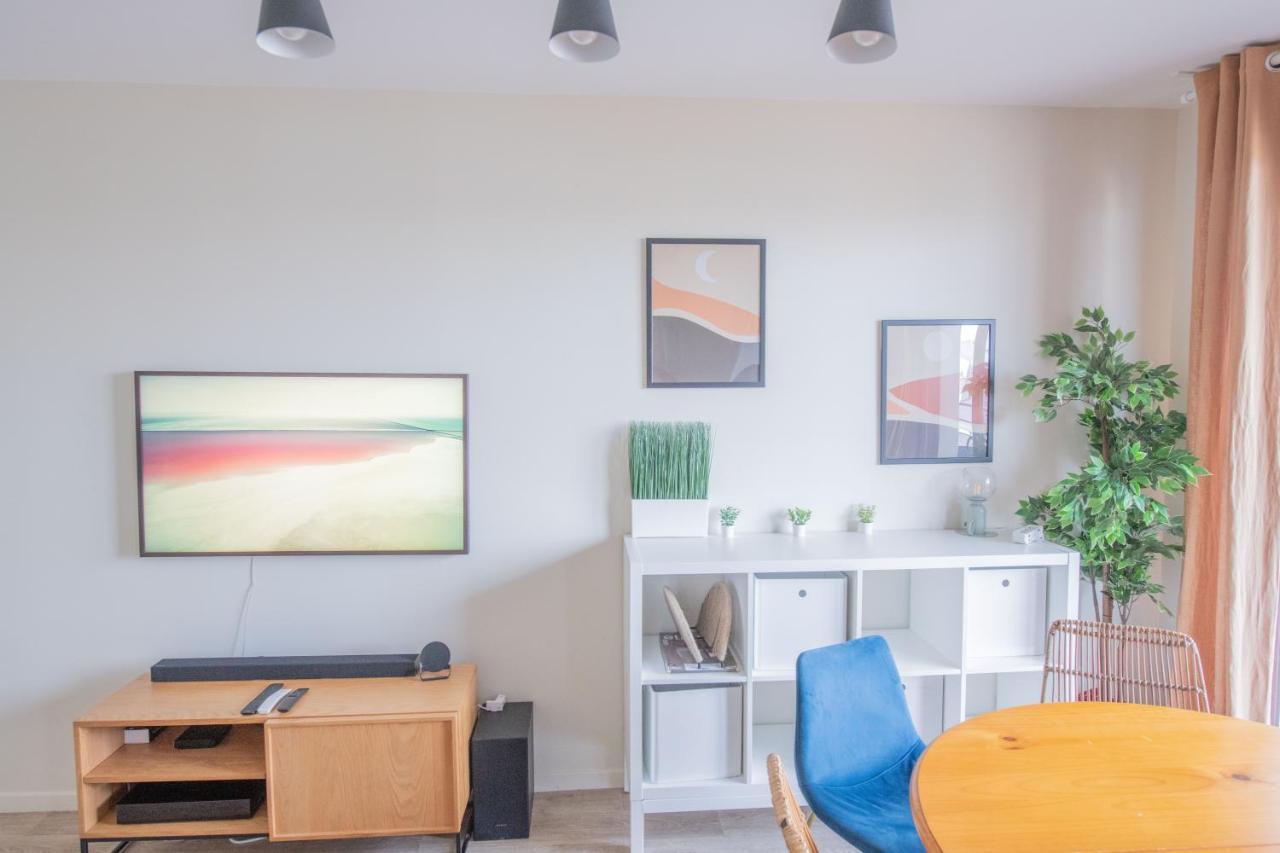 Machouart Le Duplex -Parking Gratuit Equipee Commodites- Apartment Aubervilliers Exterior photo
